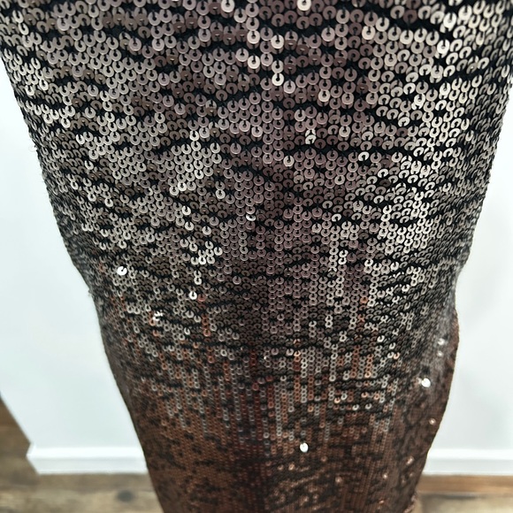 Rose gold sequin mini dress - Picture 5 of 5